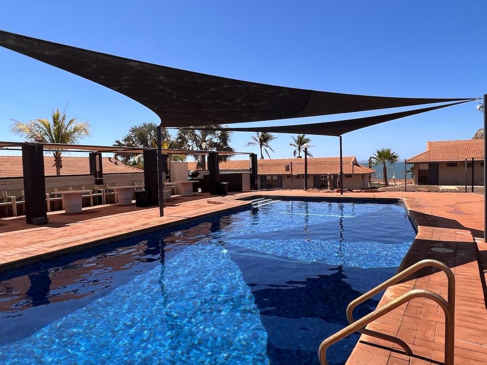 Hospitality Port Hedland Motell Exteriör bild
